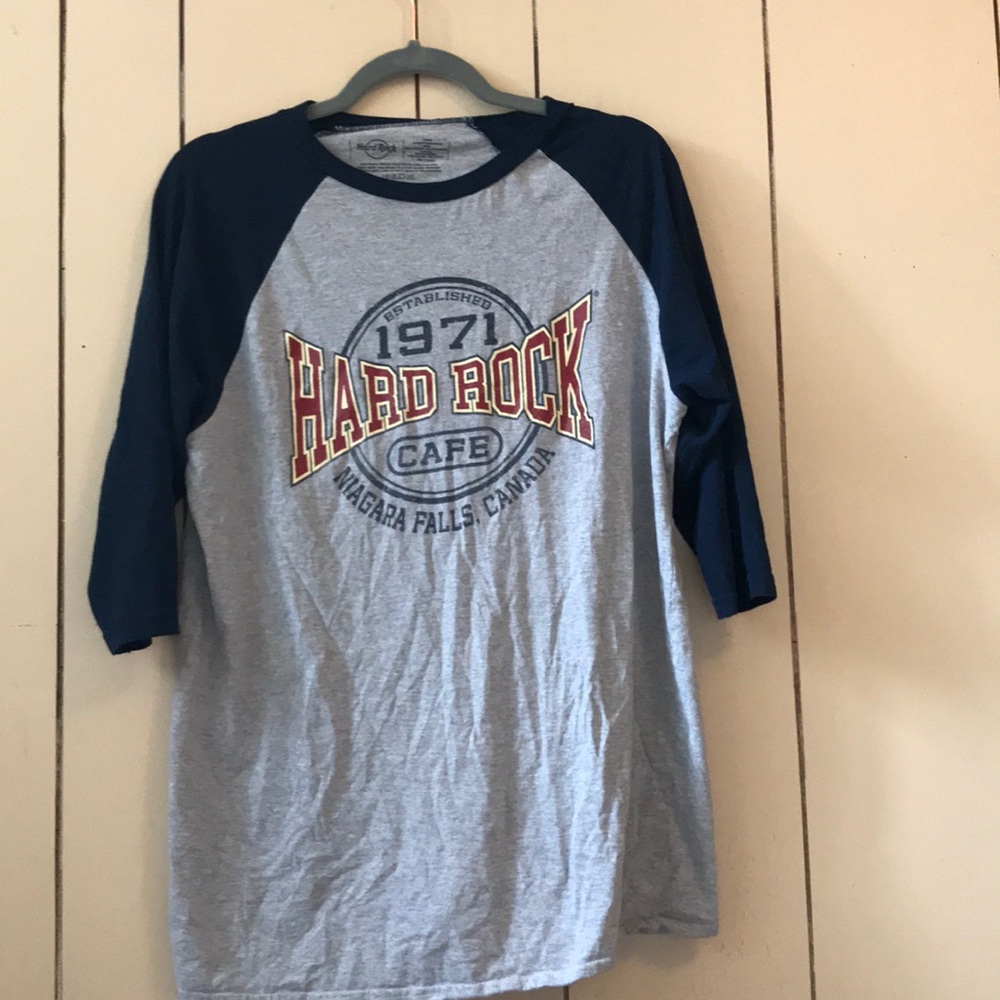 Hard Rock Cafe shirt